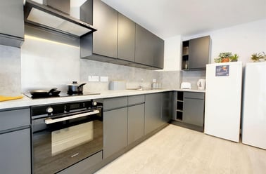 Midland Way, Lenton, Nottingham - Image 3
